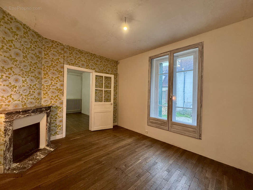 Maison à COULOMMIERS