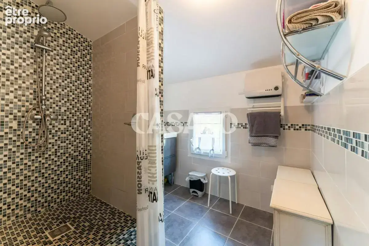 Vente Maison 6 pièces de 210m² - 13090 Éguilles - photo 17