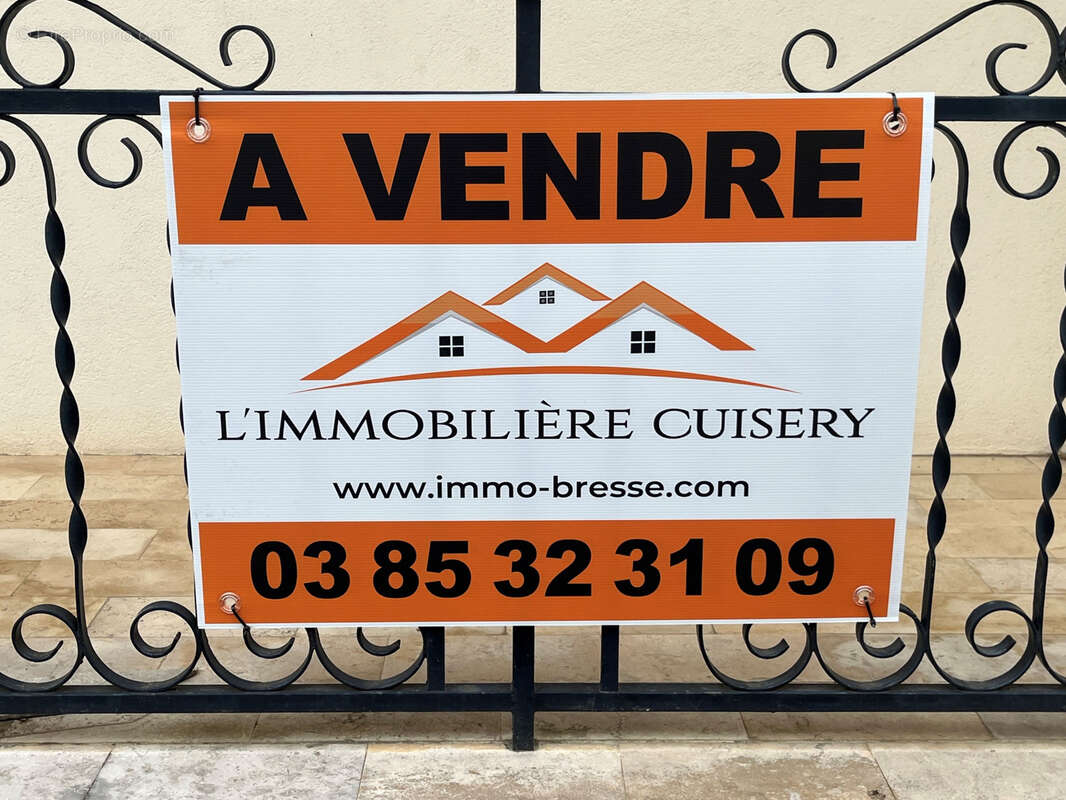 Maison à TOURNUS