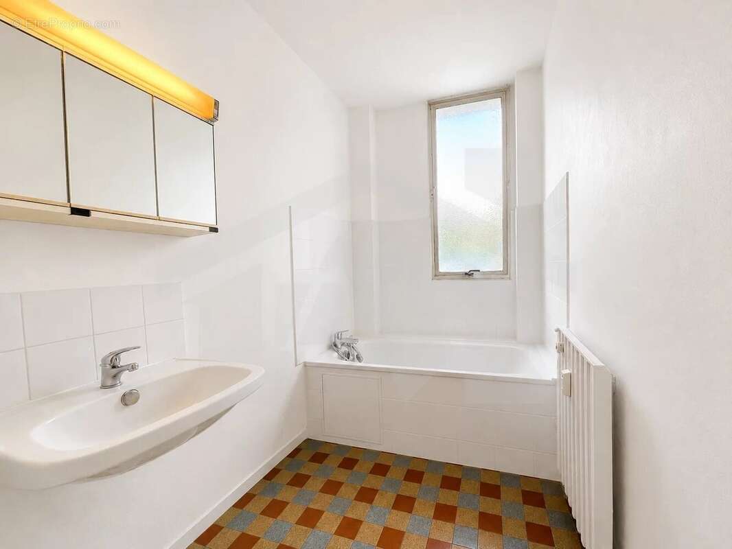 Appartement - 3P+C - 61m2 - photo 5