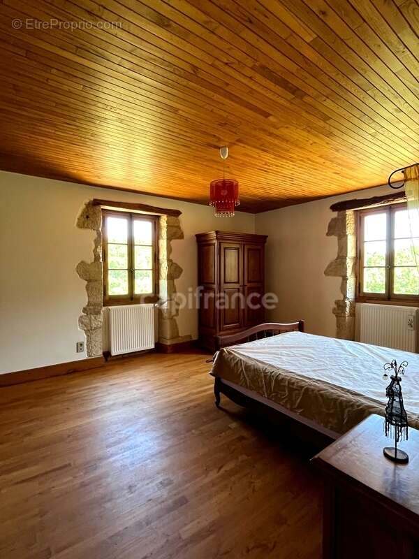 Jolie maison de campagne (320 m2, 9 pièces, 5 chambres) à vendre, sur terrain de 8500 m2, à dix minutes d'Auch (32) - photo 50