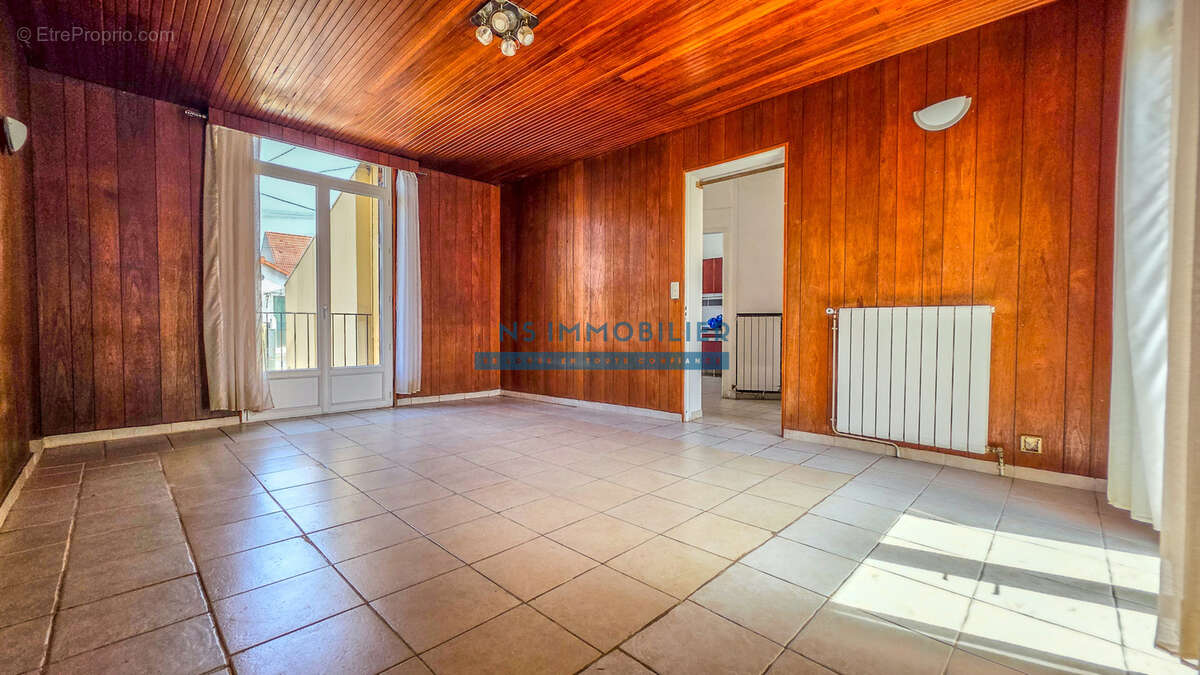 Maison à HOUILLES