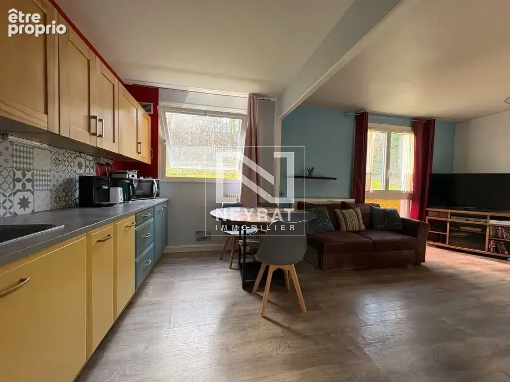 3 pièces lumineux, sans vis-à-vis, prêt à vivre - photo 8