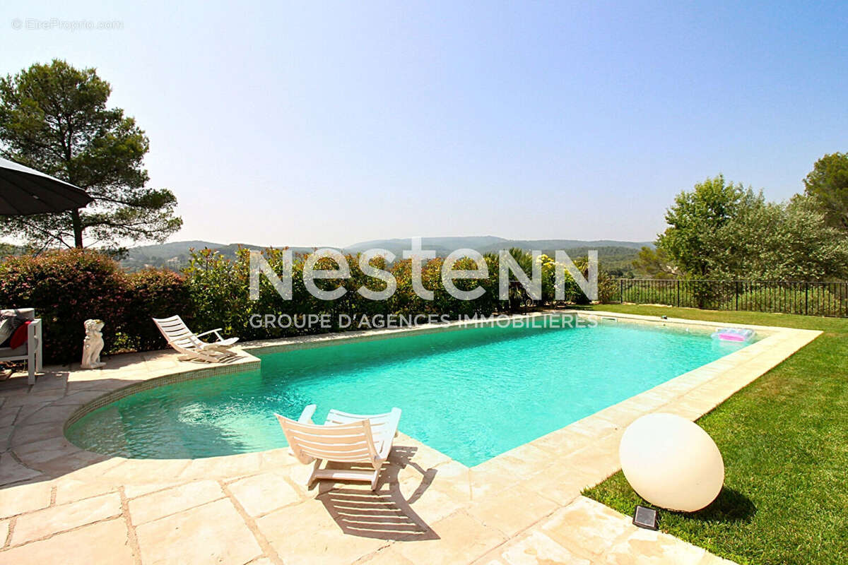 Maison à DRAGUIGNAN