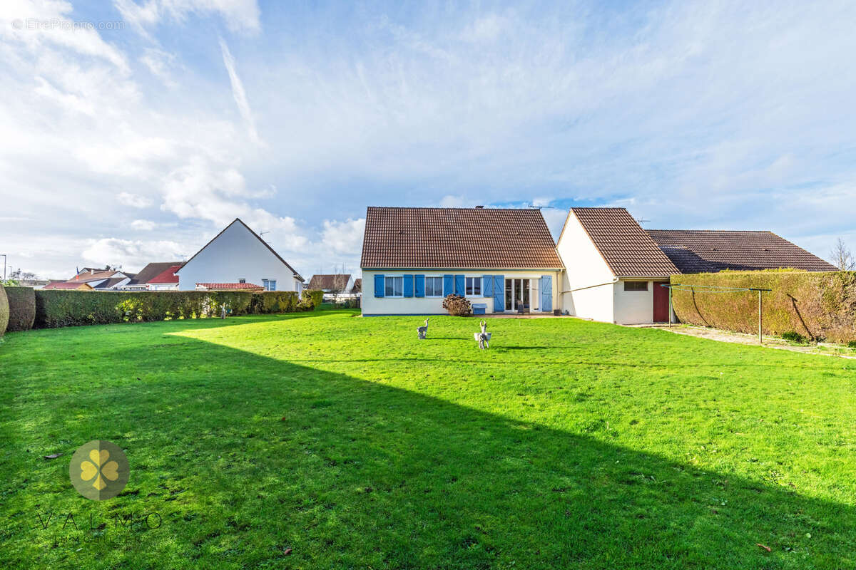 Maison à LE NEUBOURG