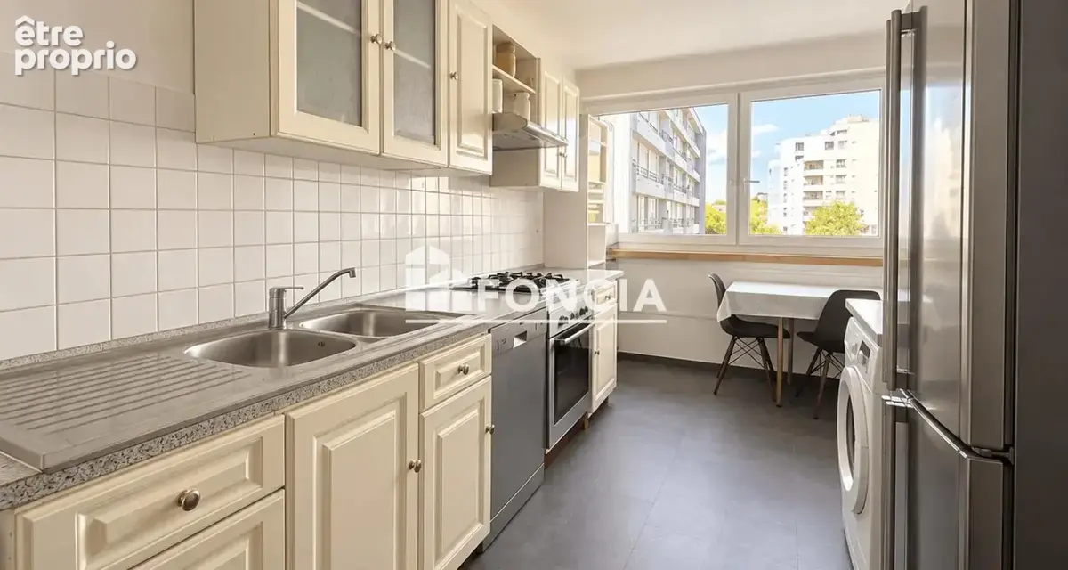 T4 - 3 chambres saint herblain vue parc - photo 3