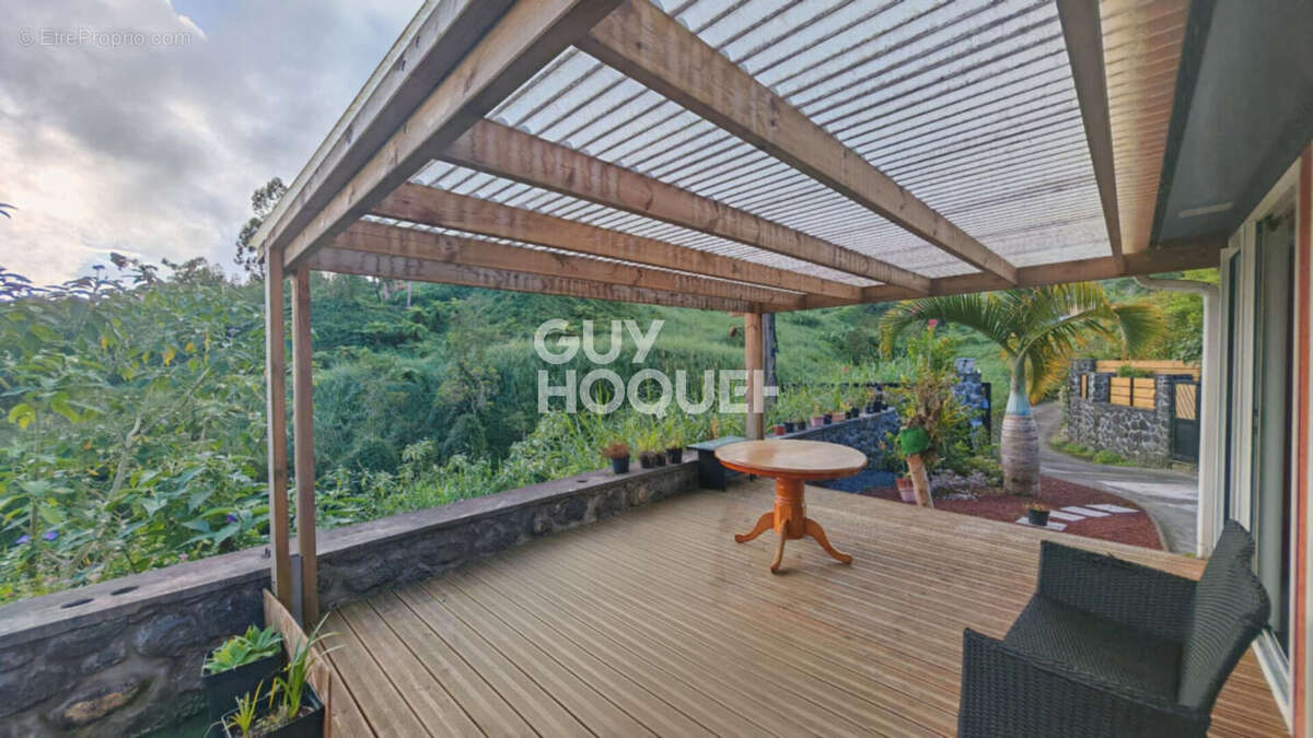 Maison à LES AVIRONS