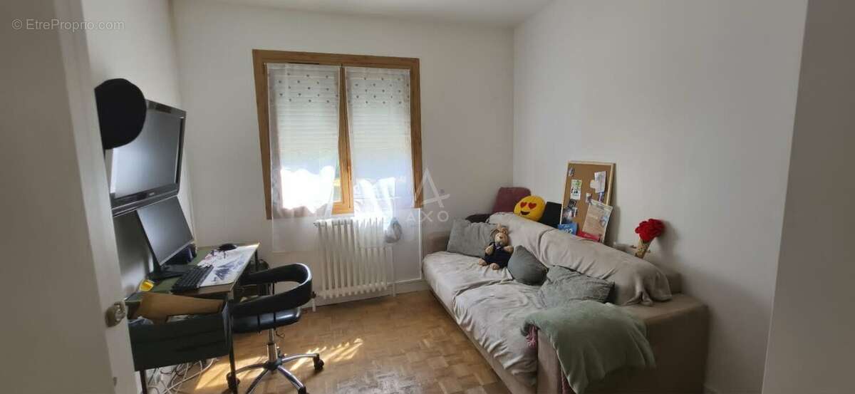 EXCLUSIVITÉ  Maison familiale avec jardin, garage et fort potentiel à Albertville - photo 8