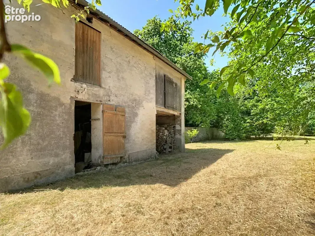 Terrain à CROUY-SUR-OURCQ