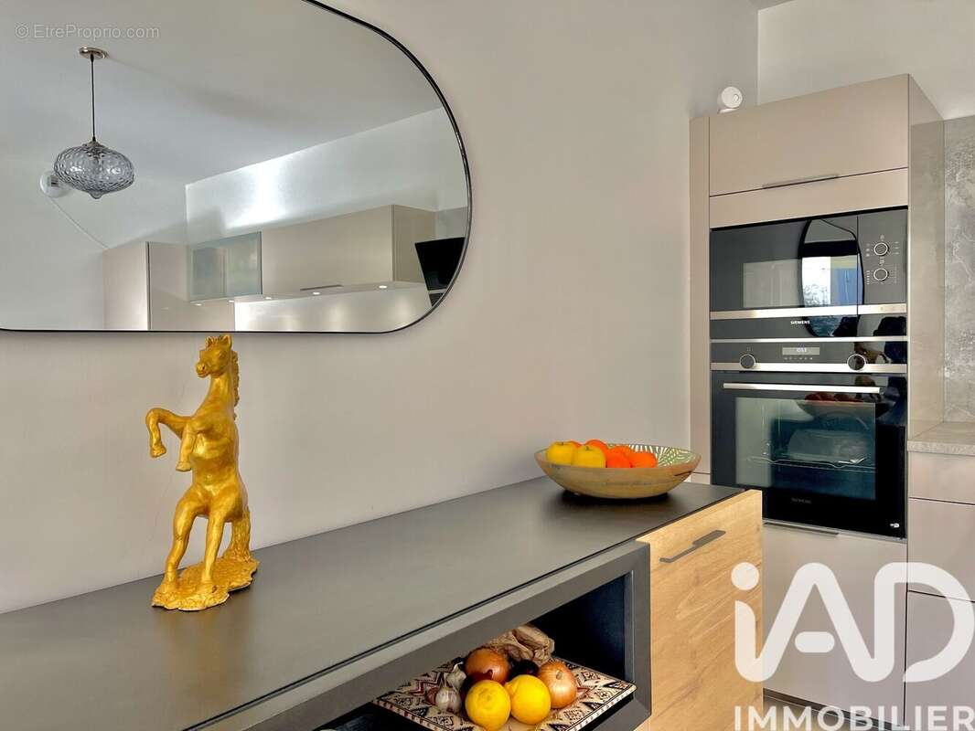 Appartement 70 m² à Saint-Raphael  - photo 3
