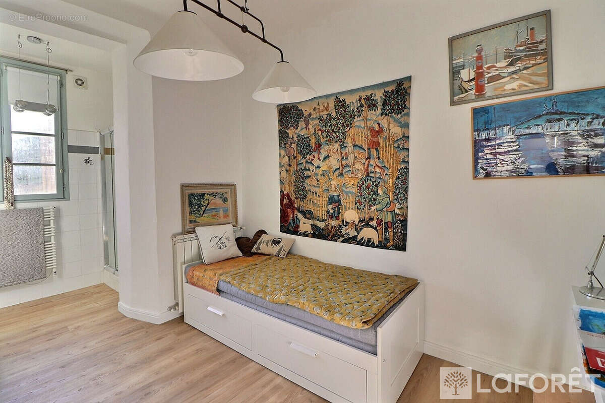 Appartement à HYERES