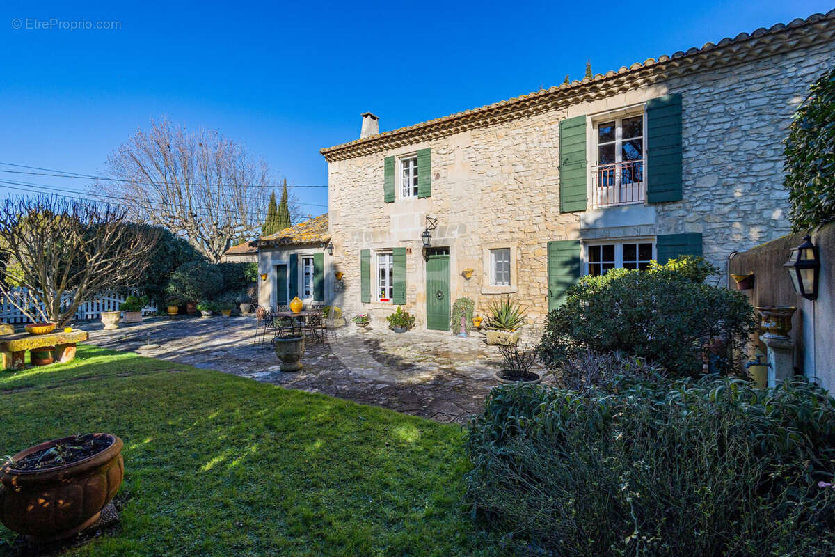 Maison à SAINT-ETIENNE-DU-GRES