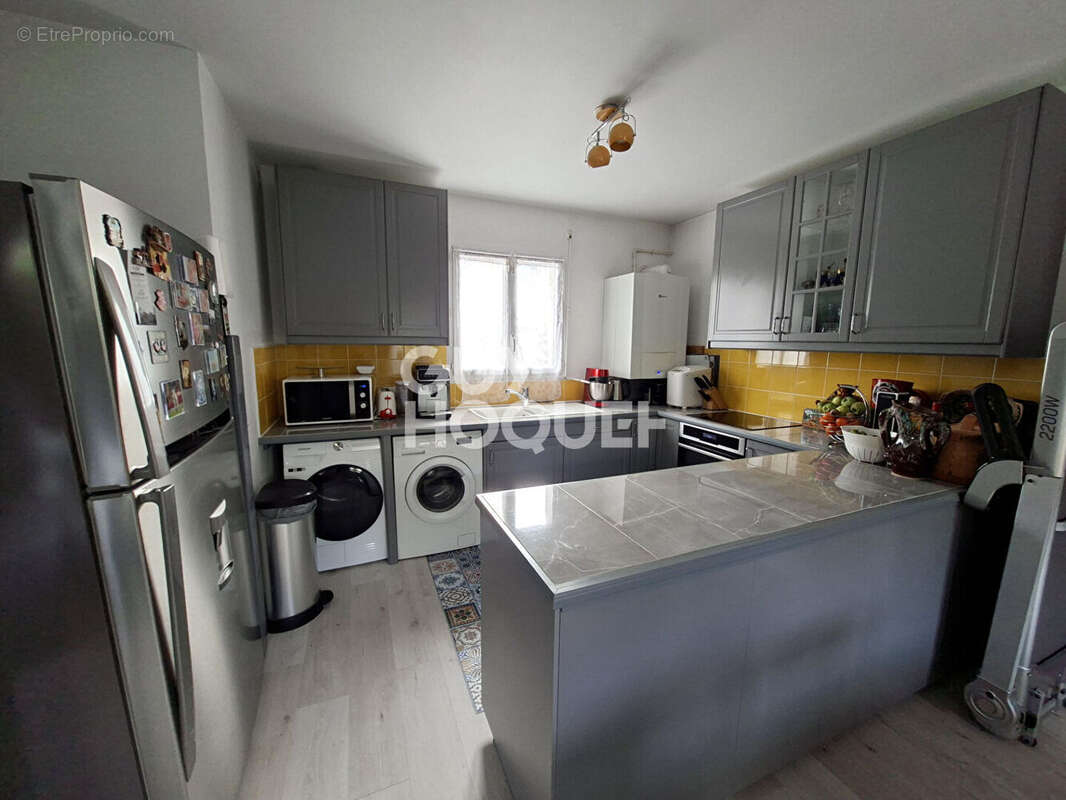 Maison à L&#039;HAY-LES-ROSES