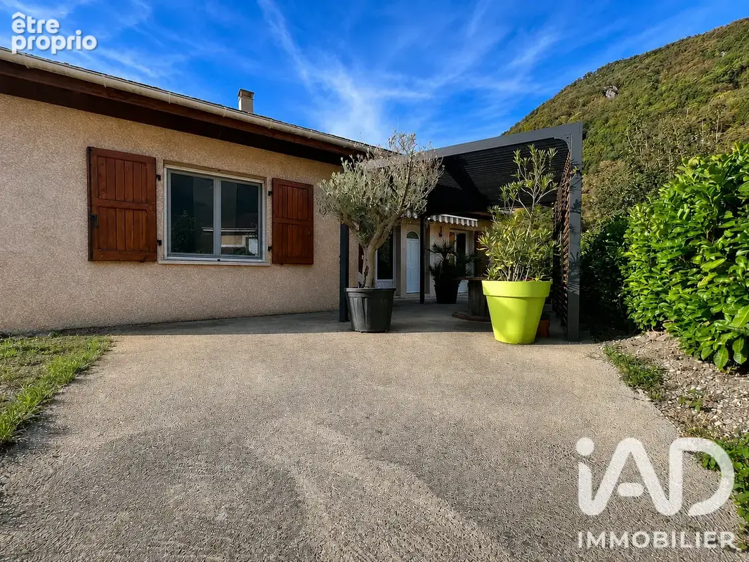 Photo 1 - Maison à VIZILLE