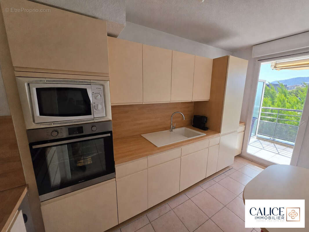 Appartement 76 m² à Valence  - photo 4