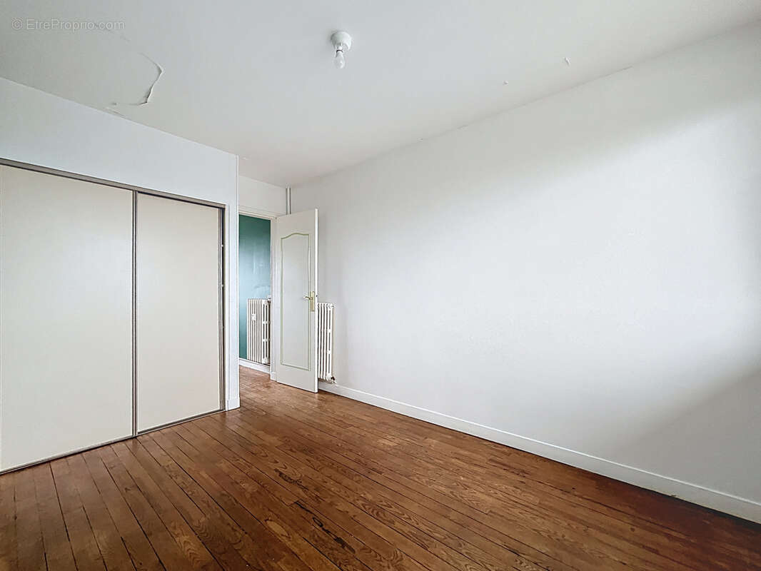 Appartement à PONT-HEBERT