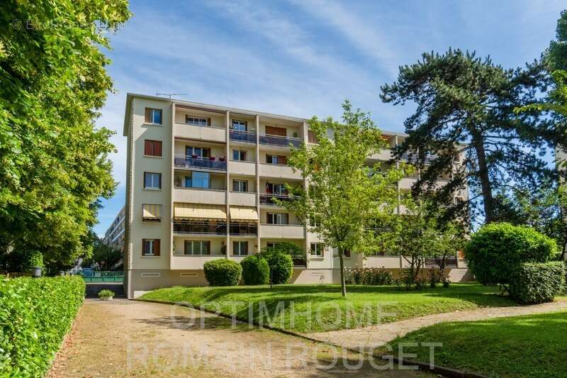 Appartement à LE PECQ