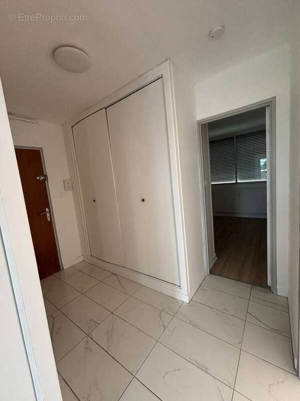 Appartement 72 m² à Limoges  - photo 8