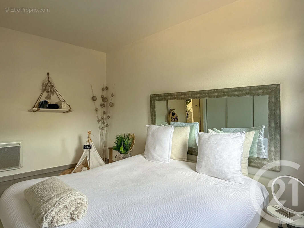 Appartement à LA VALETTE-DU-VAR