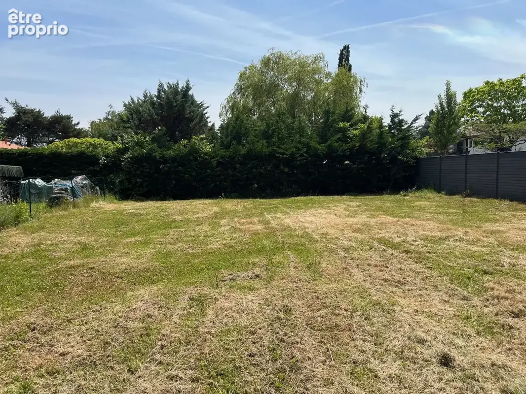 Photo Terrain à Haute-Goulaine au prix de 169 000€