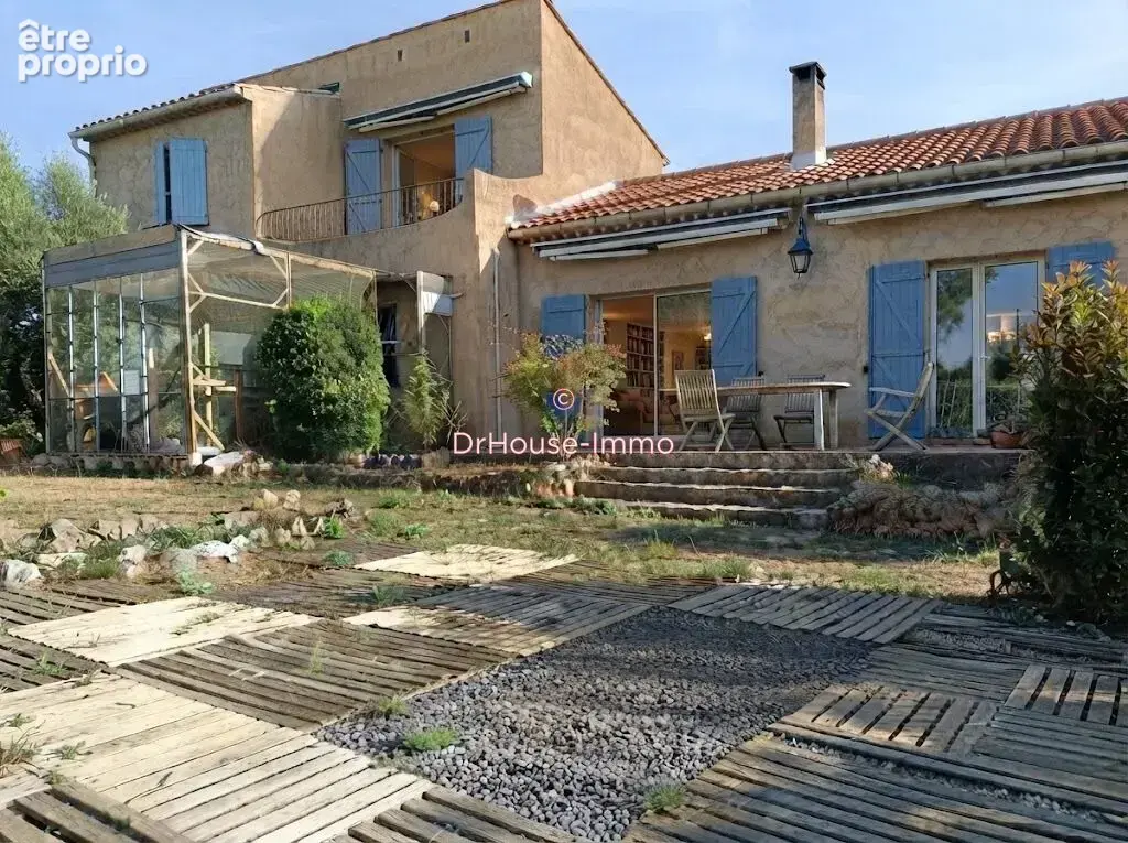 Maison 6 pièces 150 m² à vendre à Sillans-La-Cascade (83690) - photo 20