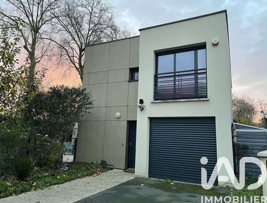 Photo 3 - Maison à LOUVECIENNES