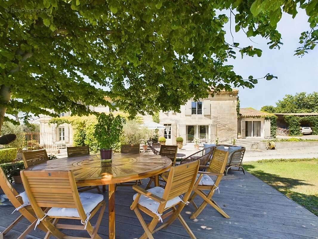 Maison à ARLES