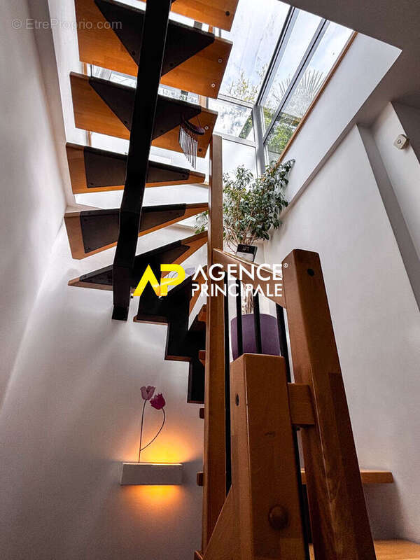 Sartrouville - La Vaudoire - Appartement 5 pièces 93.30 m2 avec rooftop - photo 8