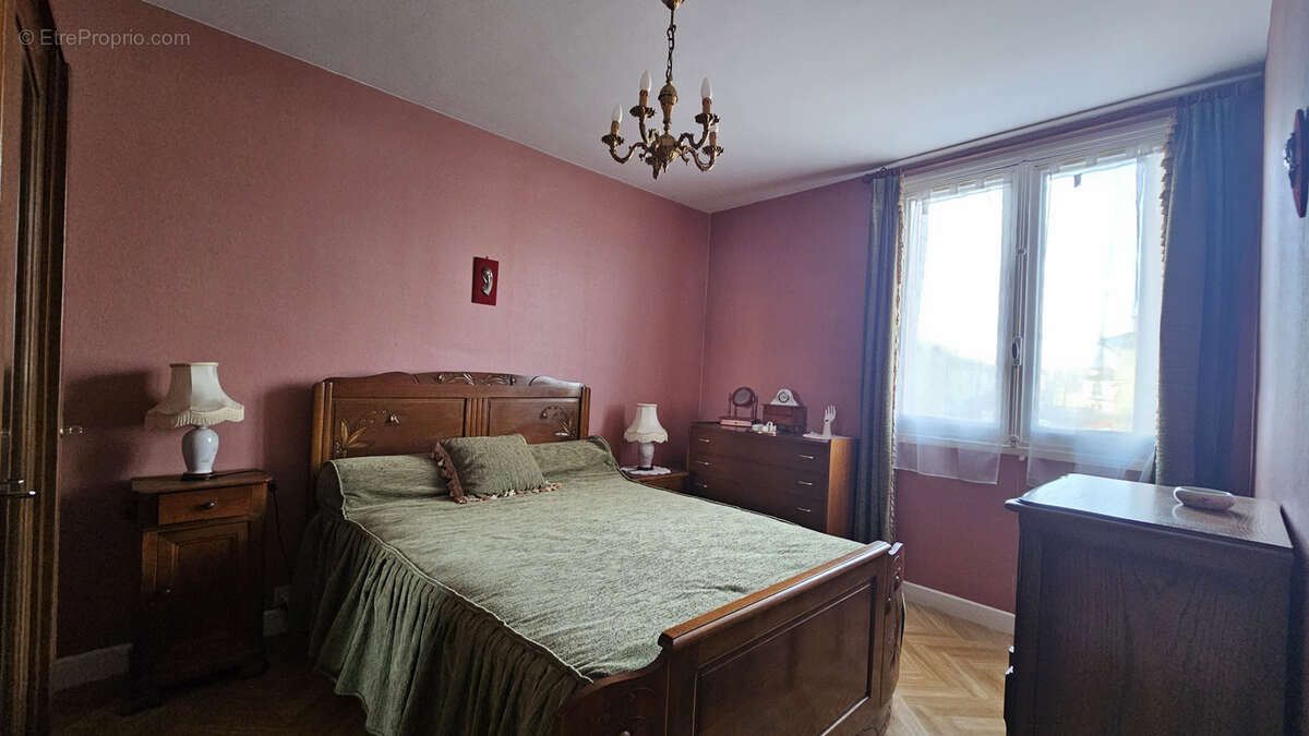 Maison à SAINT-PAUL-DES-LANDES