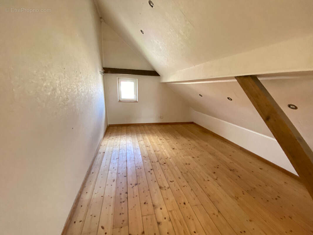 Maison cosy 4 pièces à vendre à Bollwiller, quartier calme- beau jardin avec espace terrasse - garage - photo 11