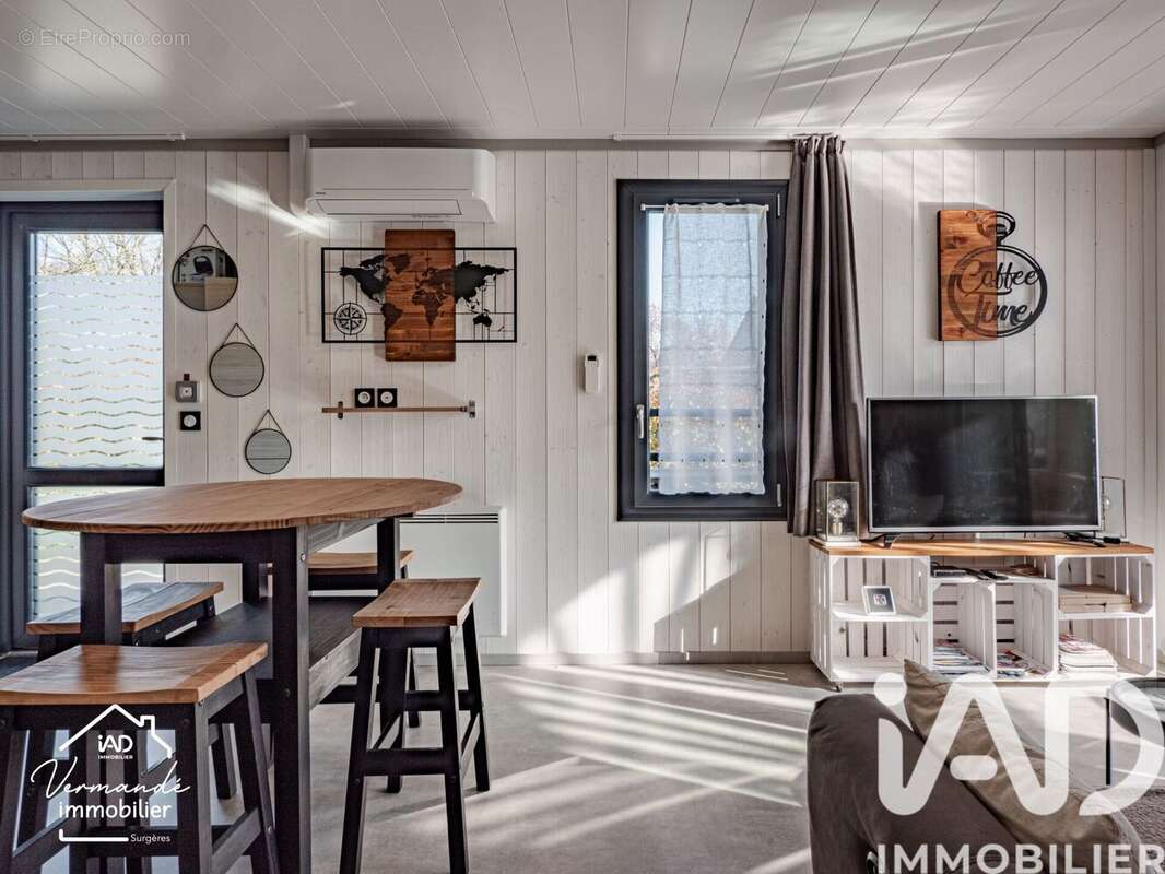 Photo 3 - Maison à SURGERES