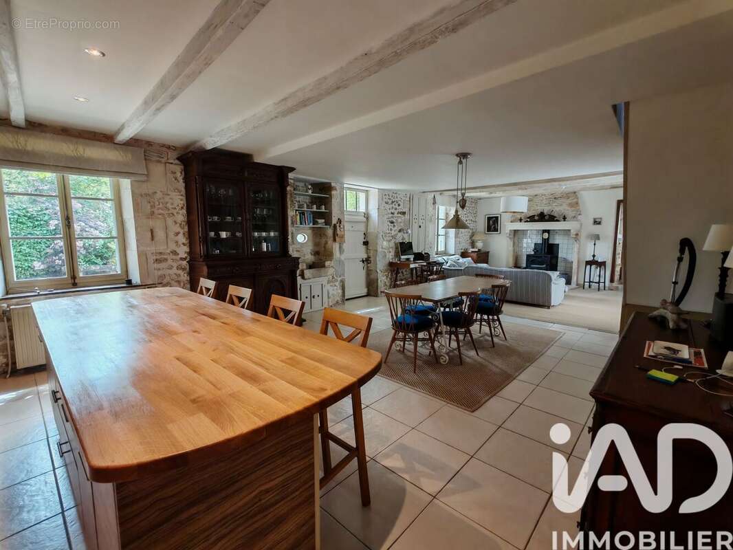Photo 6 - Maison à SAVIGNE
