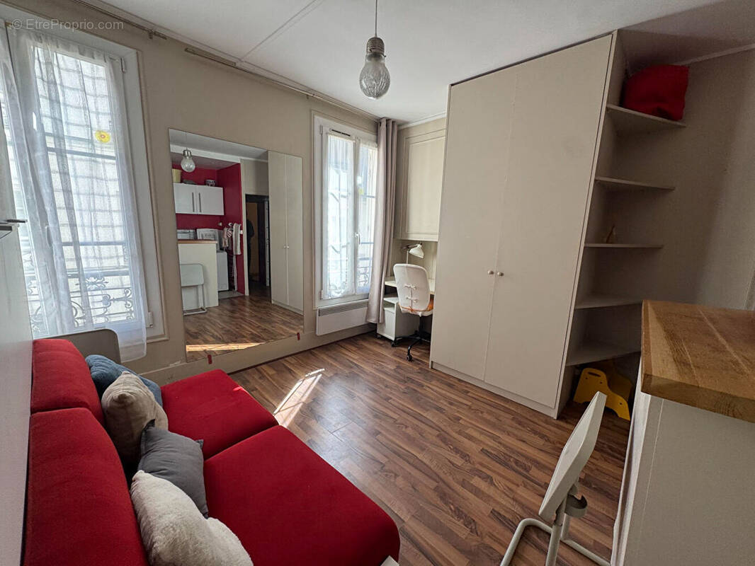 Appartement à PARIS-7E
