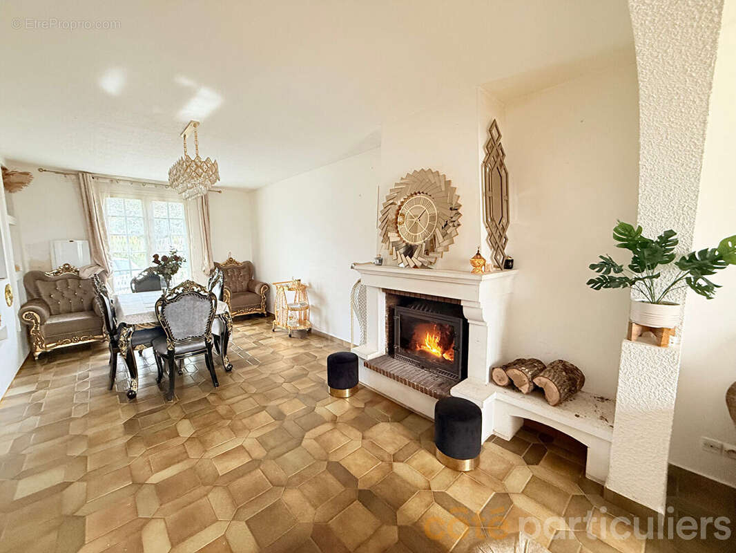 Maison à CHATEAU-RENAULT