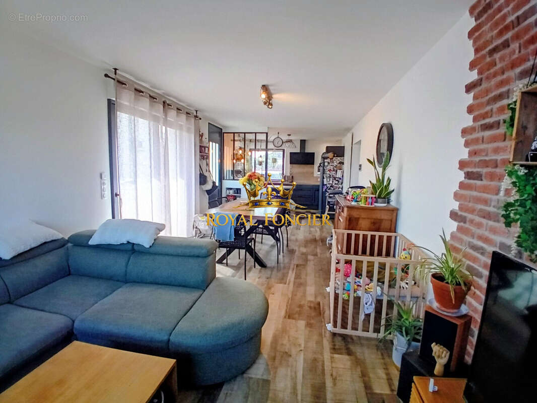 Maison 104 m² à Chatellerault  - photo 5