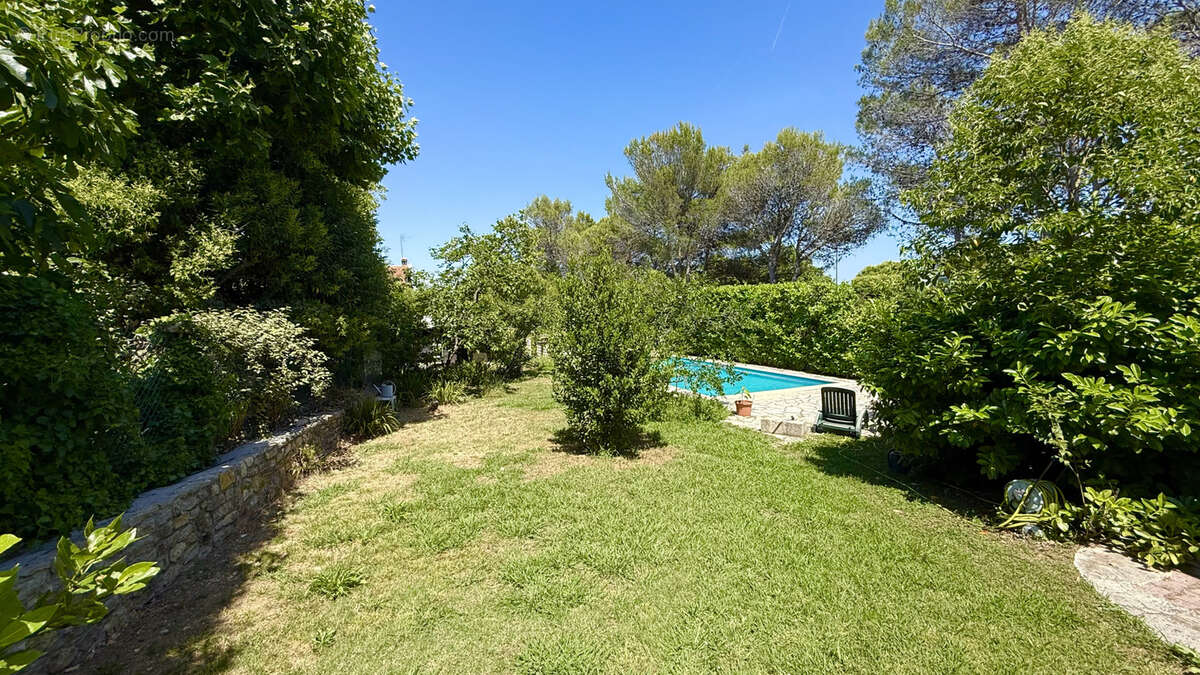 Maison à MOUGINS
