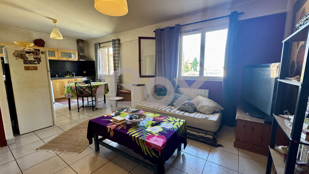 Exclusivité Toulon Est, quartier Bas Faron, Appartement T2 actuellement loué de 46 m2 - photo 4