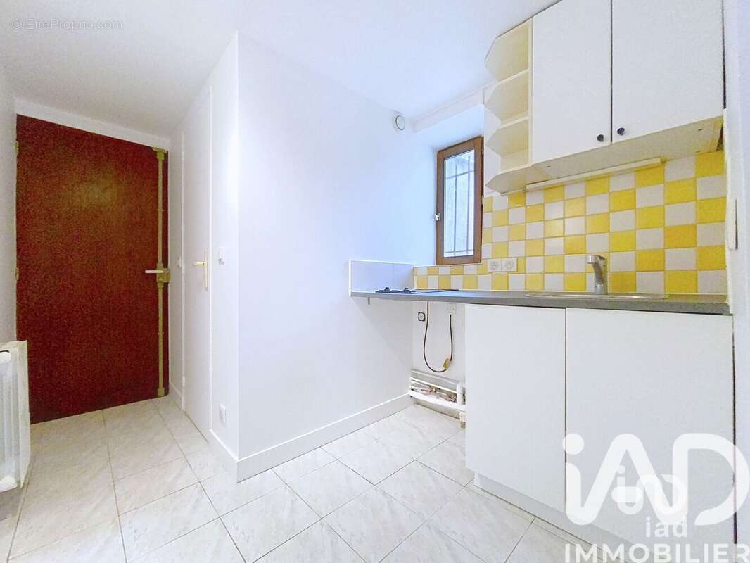 Photo 5 - Appartement à SAINT-CYR-L'ECOLE