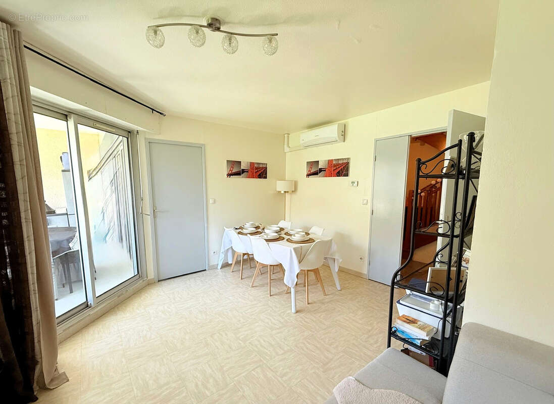 Appartement à MARSEILLE-6E