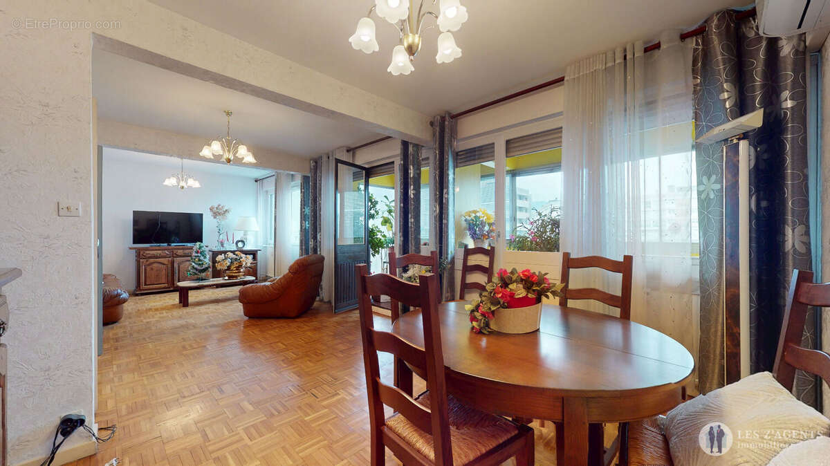 Appartement à ECHIROLLES