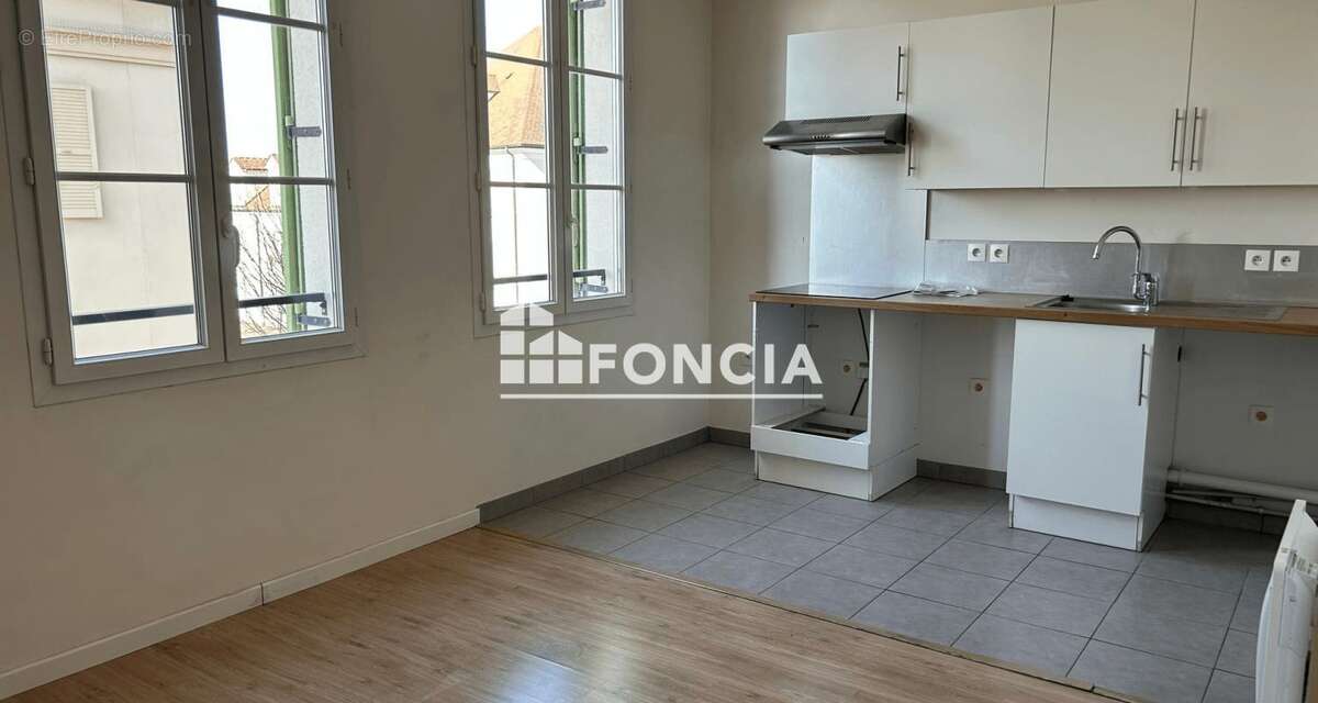 Appartement à BAILLY-ROMAINVILLIERS