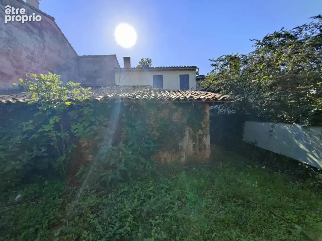 À VENDRE – Maison en pierre à rénover – Saint Selve - photo 9