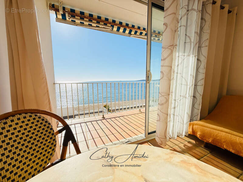 OLMETO-PLAGE (CORSE) : A vendre Studio en bord de mer, terrasse, dernier étage, accès direct à la plage - photo 3