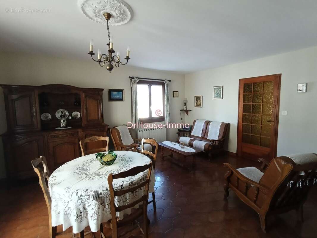 Maison 102 m² à Aigues-Mortes  - photo 22