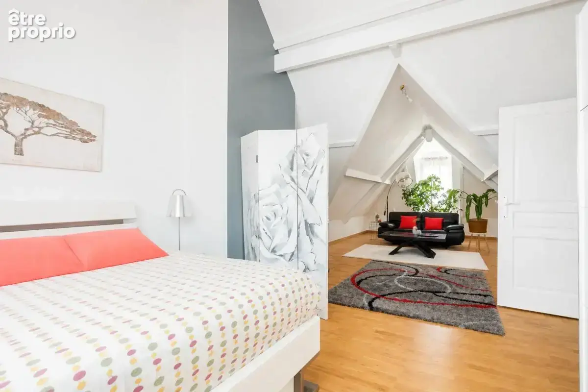 Maison de 7 pièces de 245 m² à Claye-Souilly - photo 12