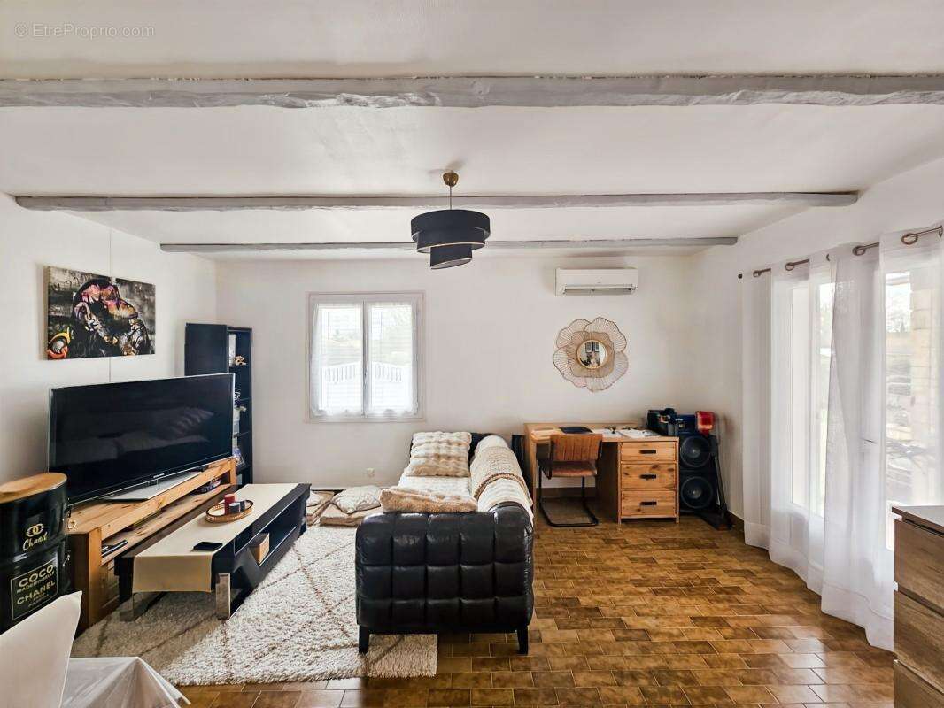 Maison à ARPAILLARGUES-ET-AUREILLAC