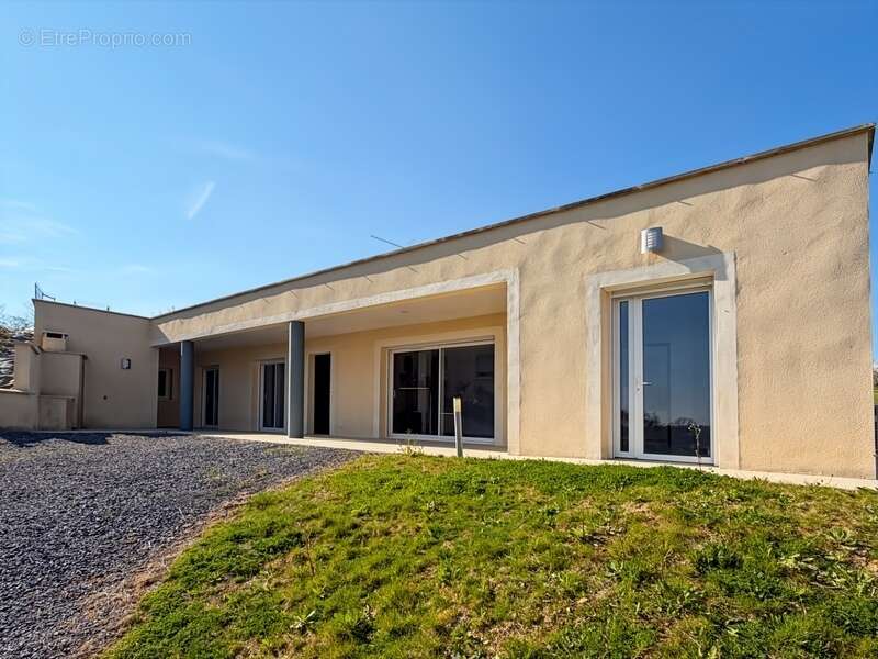 Maison à AIGNAN