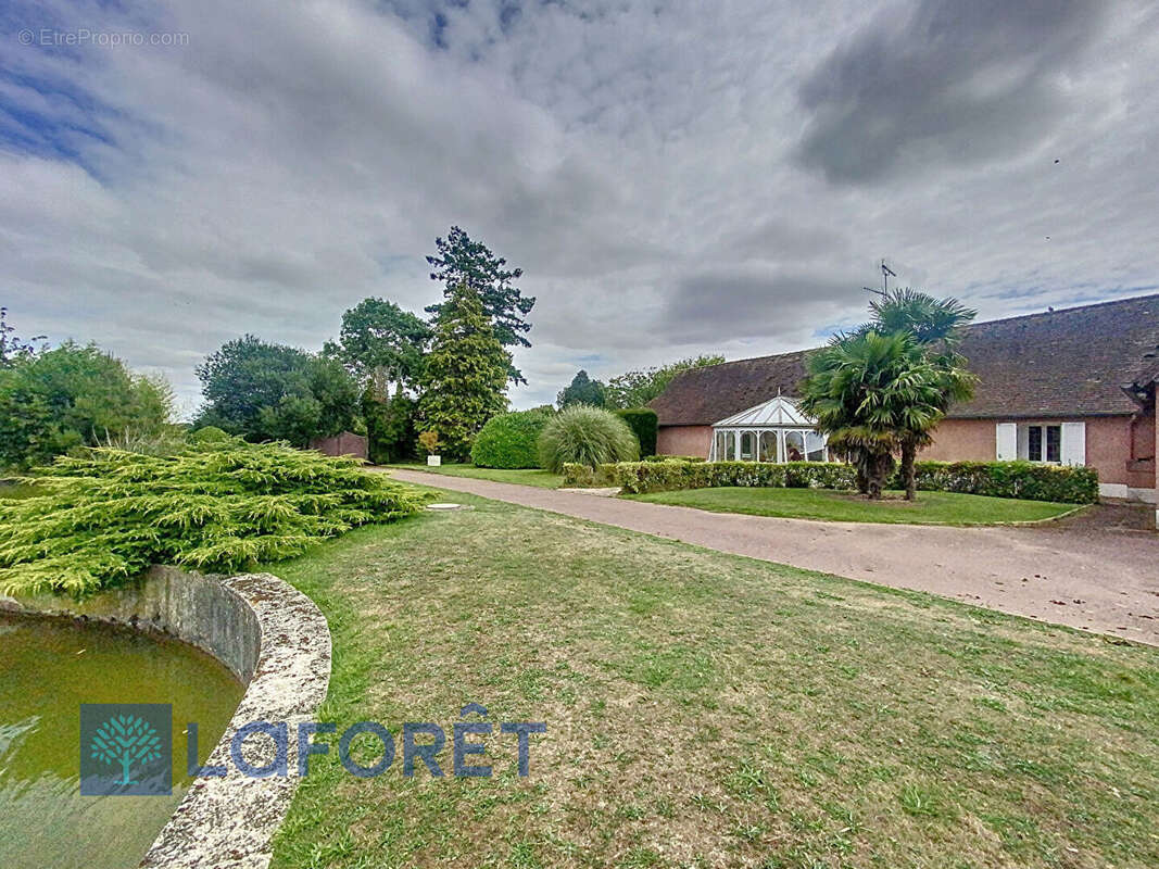 Maison à BRETEUIL