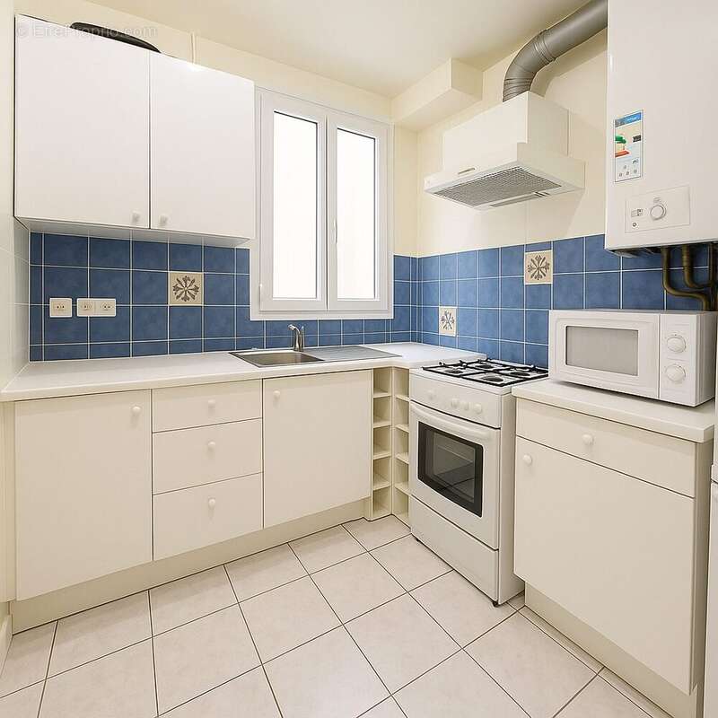 Appartement à PARIS-8E