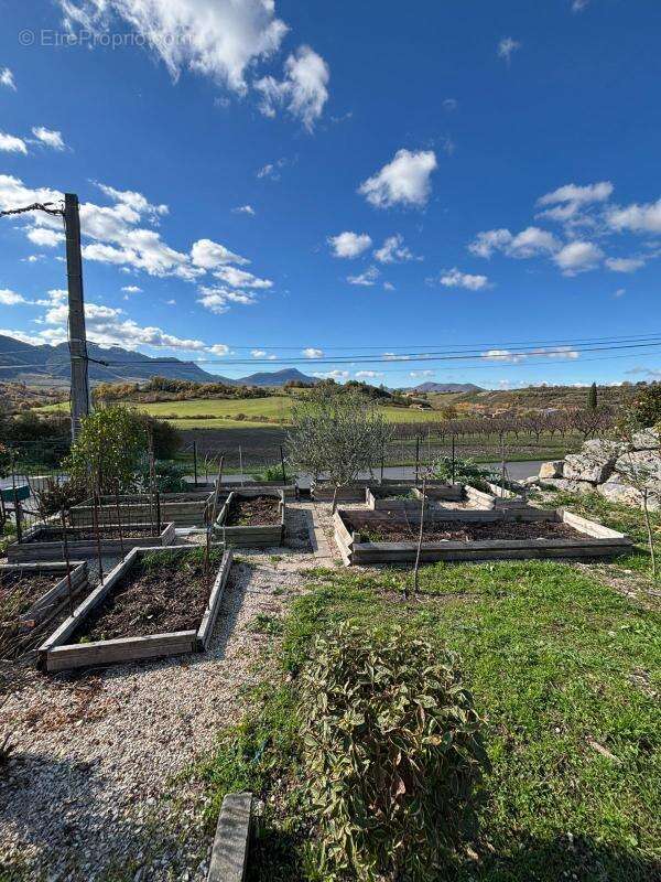 Maison à SAINT-SAUVEUR-GOUVERNET